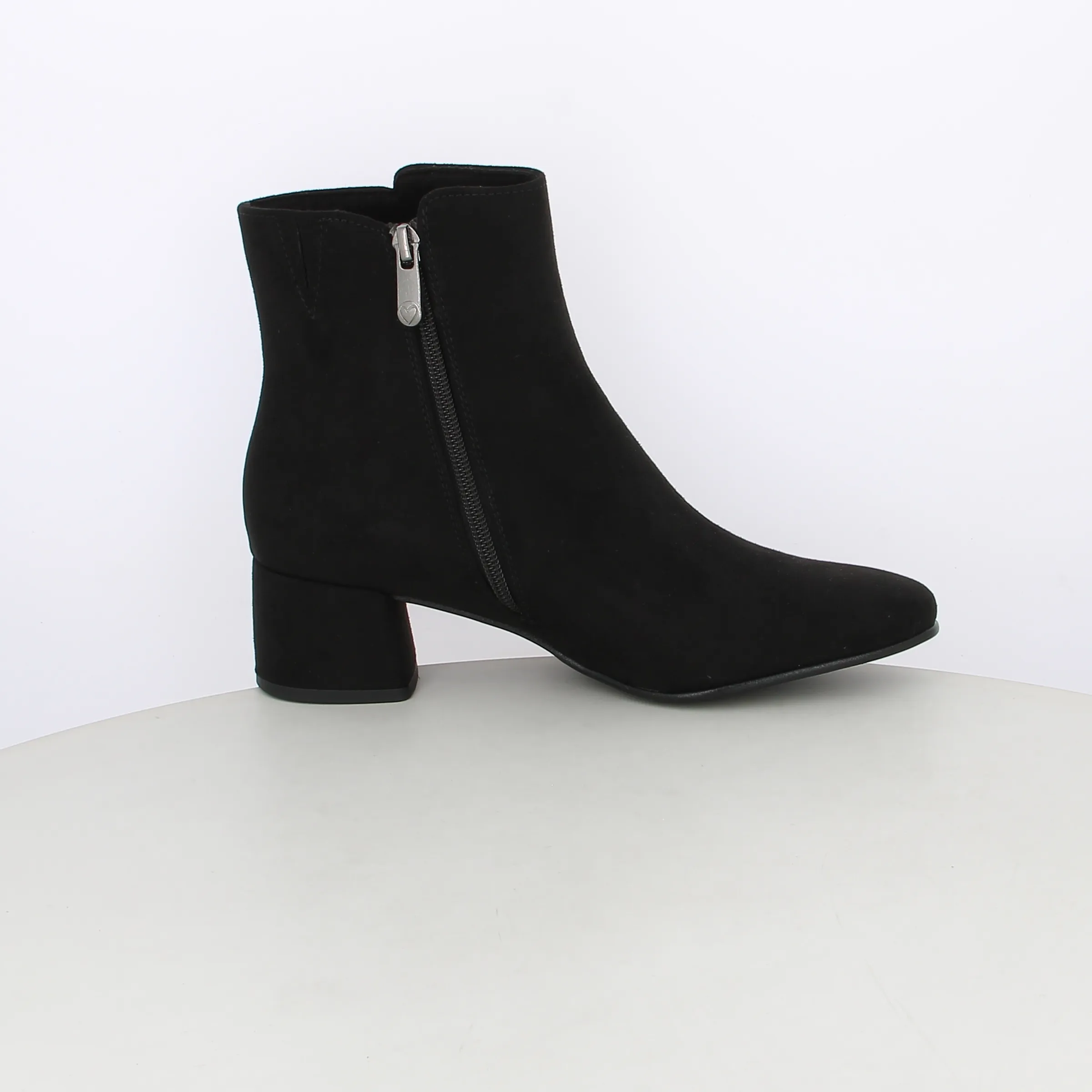-----Marco Tozzi -----Stivaletti da donna con tacco ----