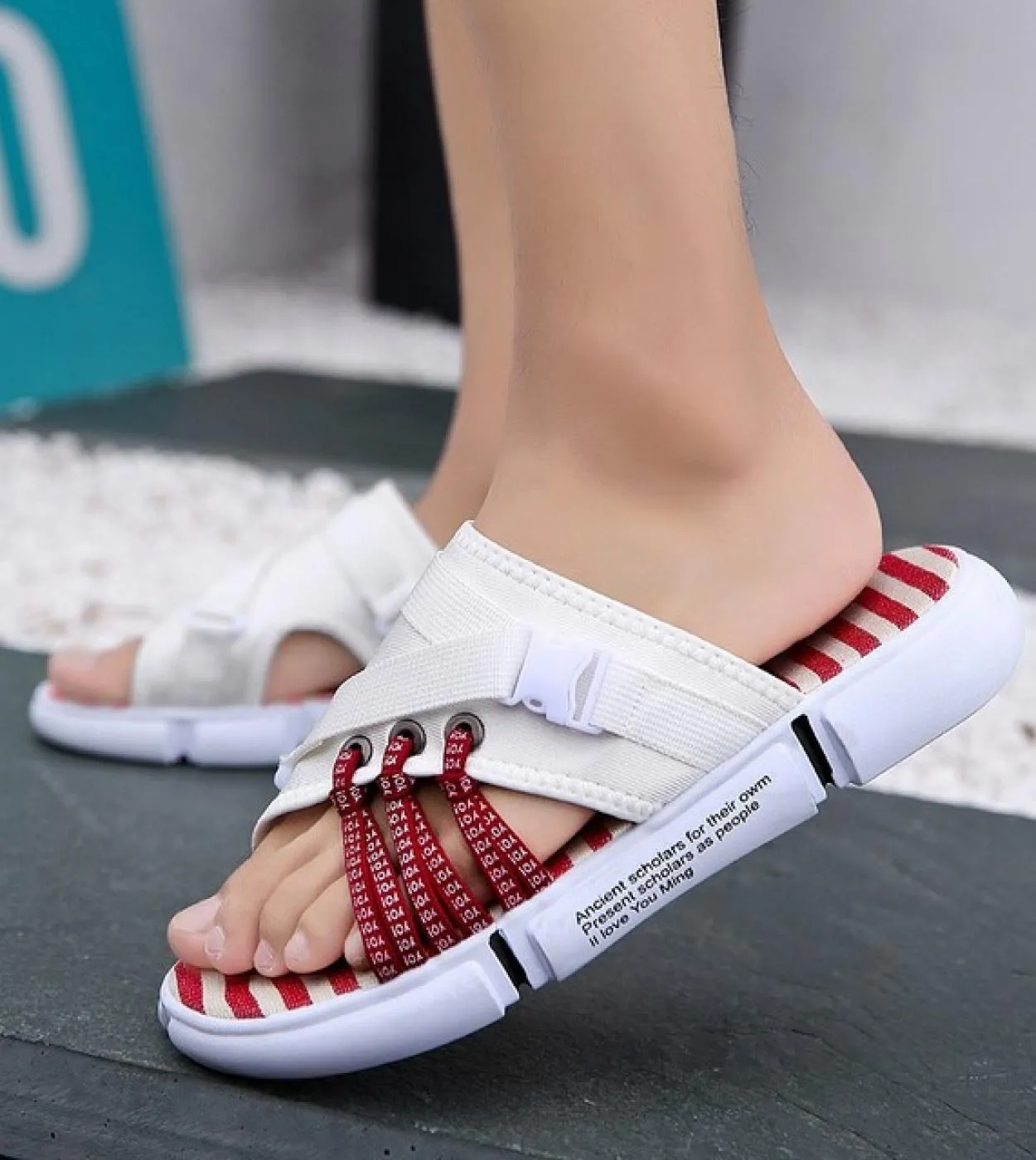 2022 Pantofole Da Uomo Colorate Nere Estive Da Uomo Casual Mocassini In Tela Scarpe Fashion Soft Platform Designer Shoes Chancla