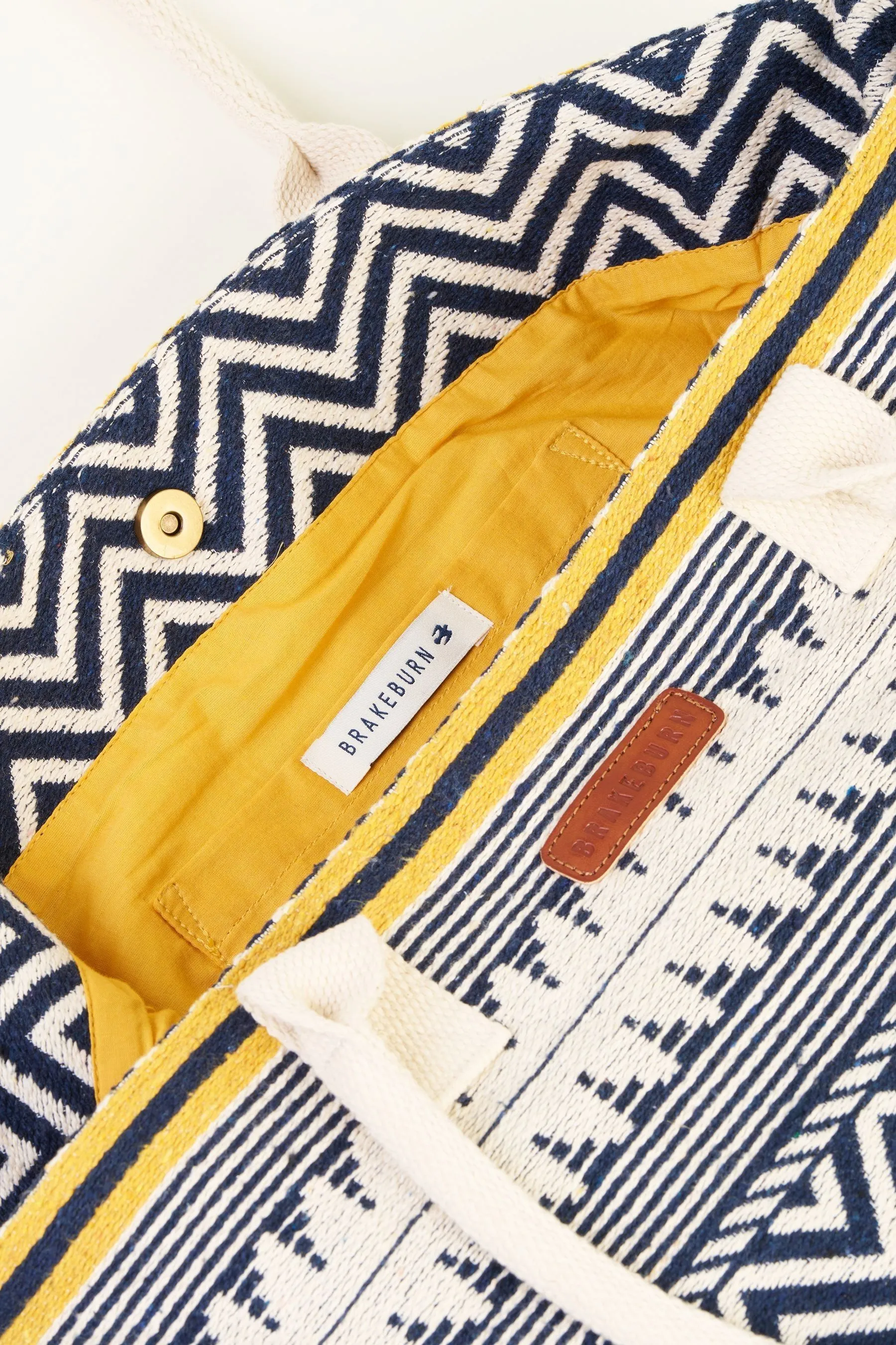 Brakeburn - Borsa da spiaggia con nappine