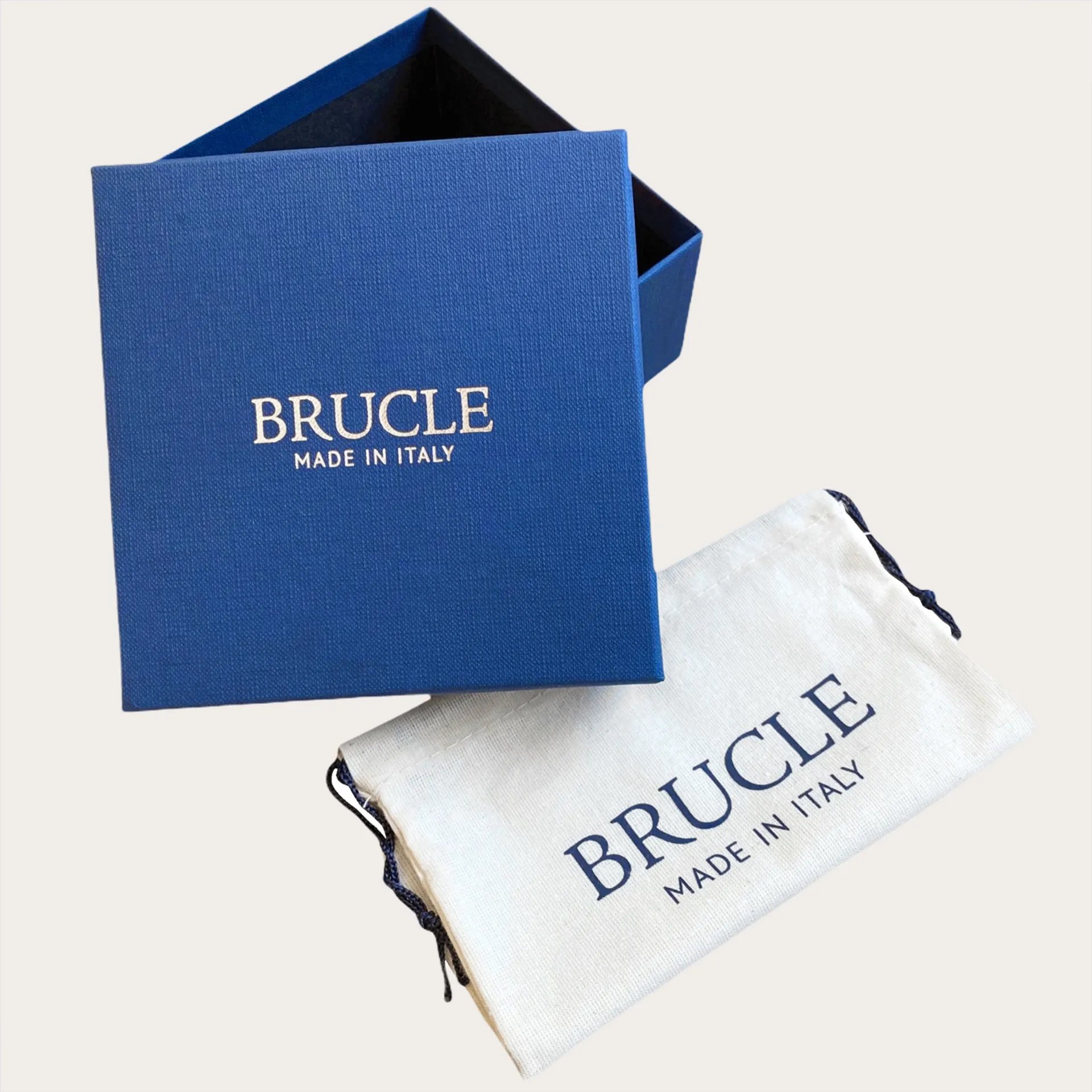 Bretelle a Y in pelle, nero