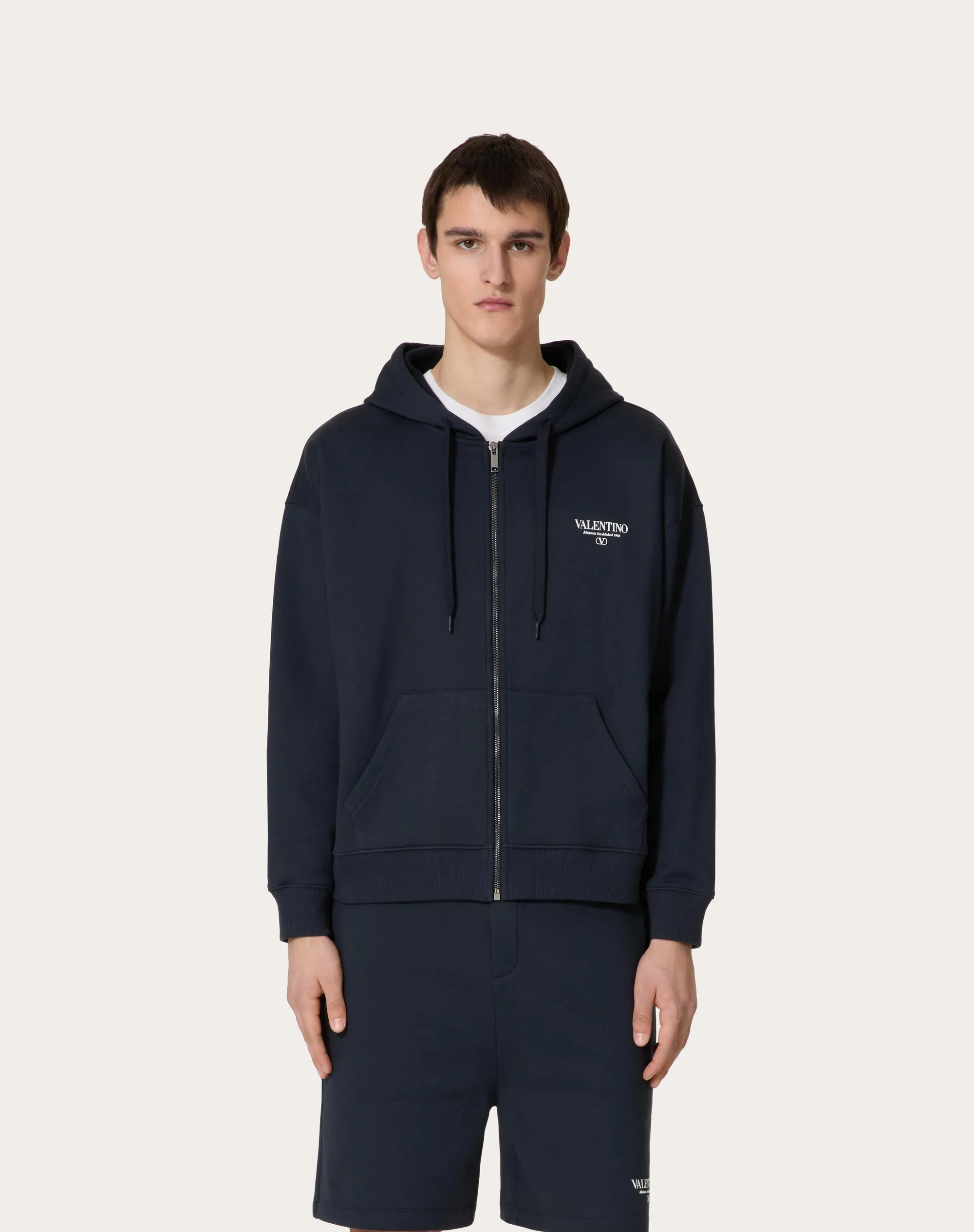 FELPA IN COTONE CON CAPPUCCIO, ZIP E STAMPA VALENTINO