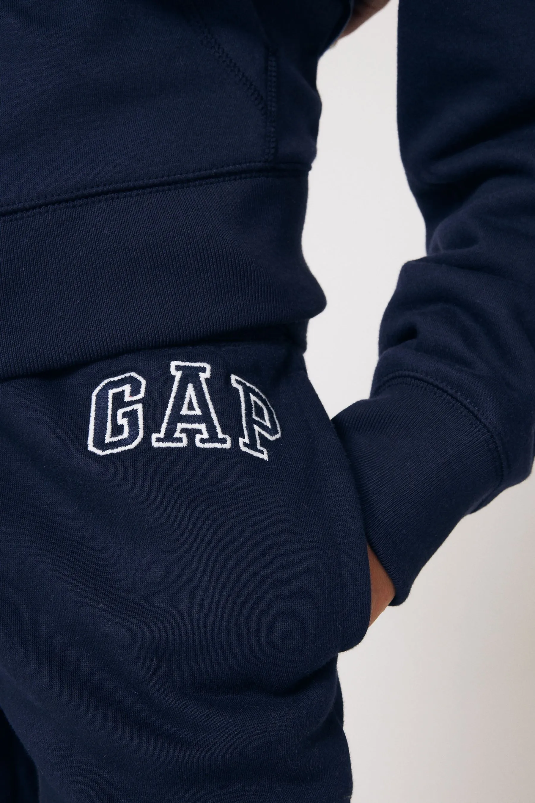 Gap Logo Pull On Joggers (4-13yrs)    