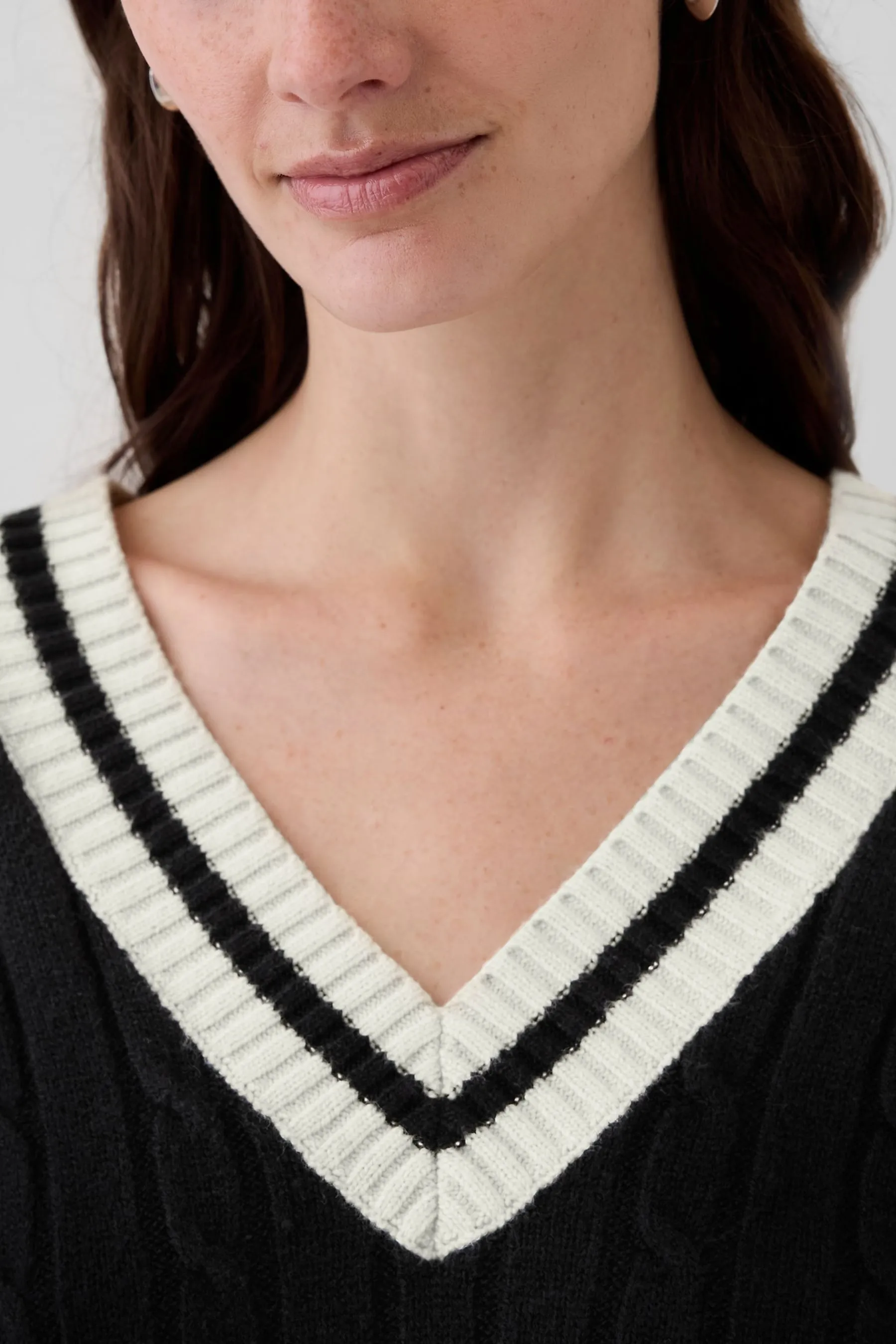 Gap Varsity Maglione CashSoft in maglia a trecce    