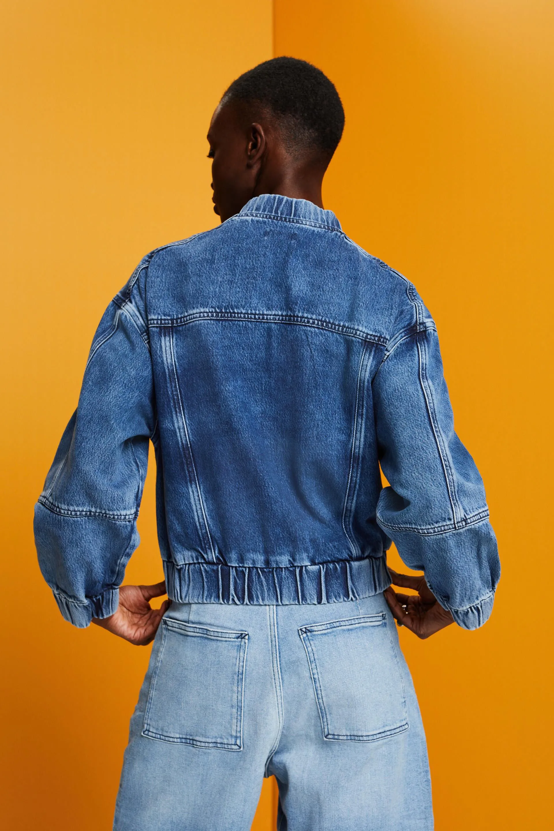 Giacca di jeans in stile bomber