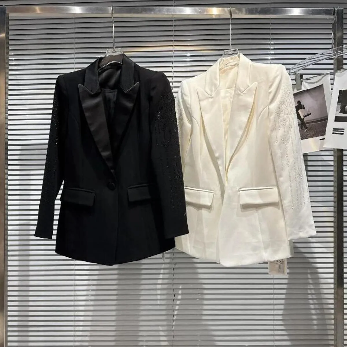 Giacca sportiva da donna di alta qualità di nuova moda 2023 Giacca da donna con bottone singolo Strass Diamanti Giacca sportiva