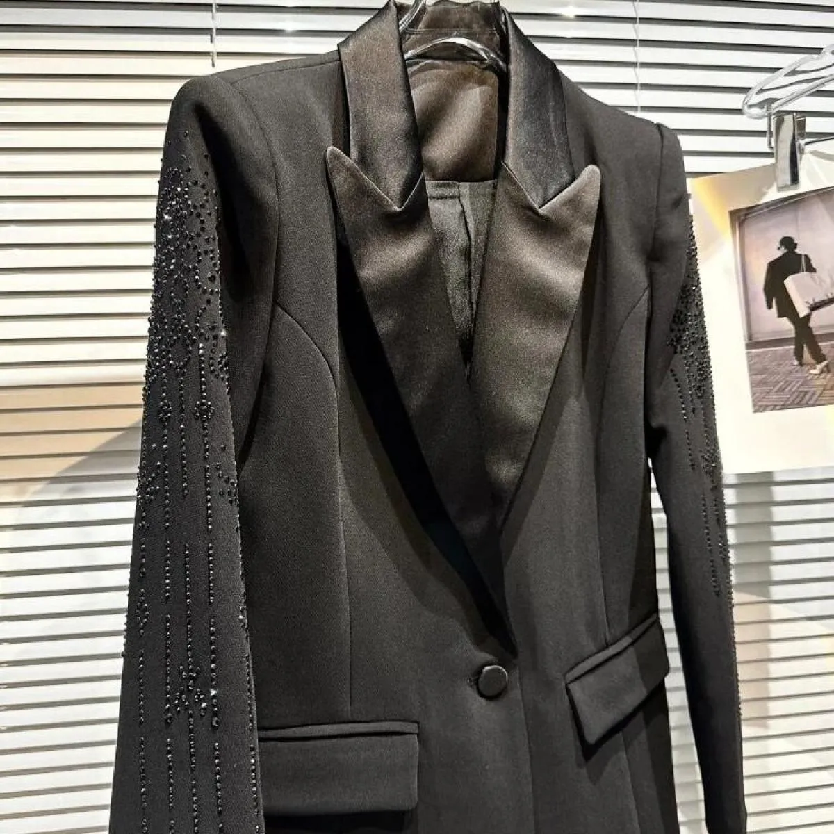 Giacca sportiva da donna di alta qualità di nuova moda 2023 Giacca da donna con bottone singolo Strass Diamanti Giacca sportiva
