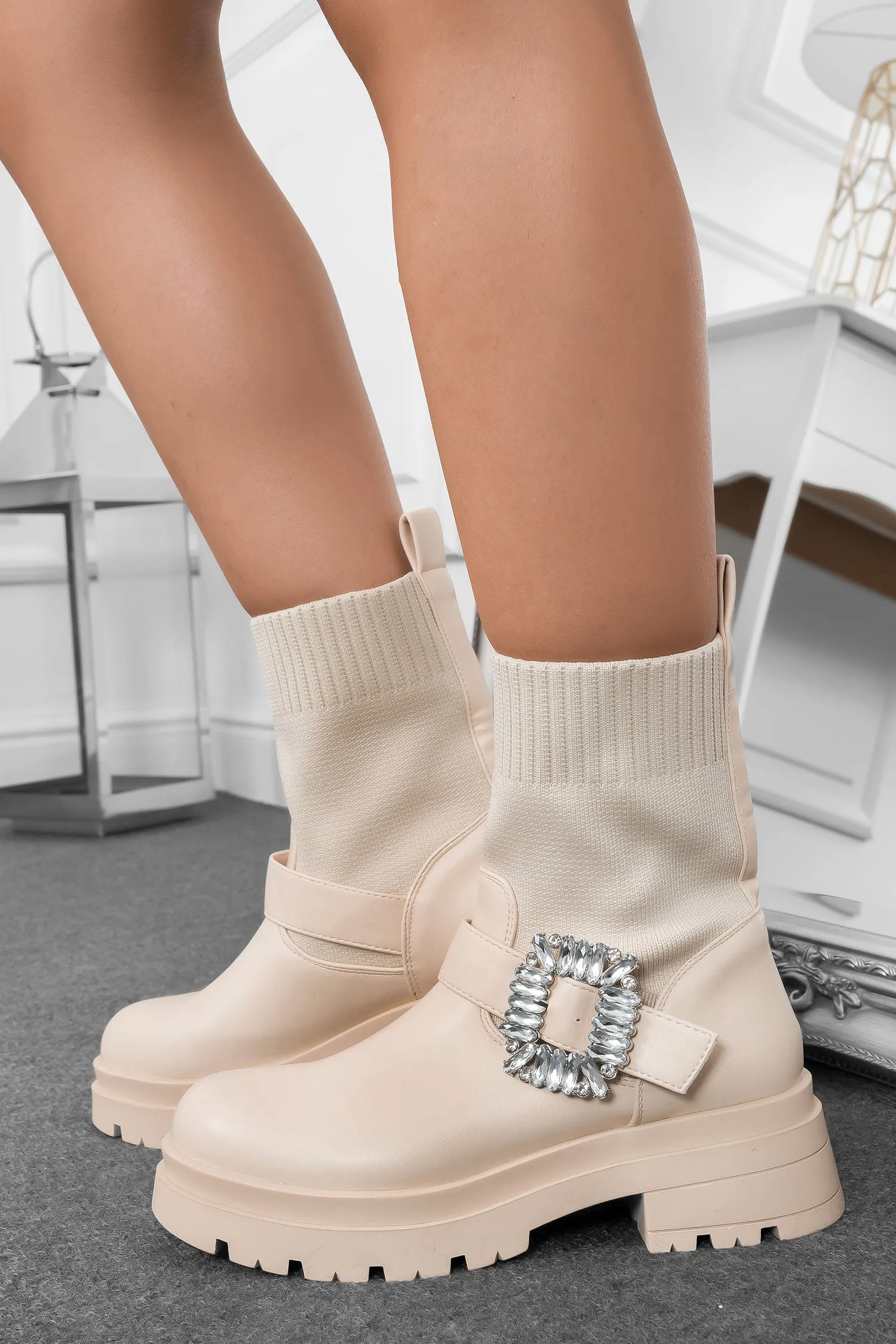 HARRIS - Stivaletti beige in tessuto con fibbia gioiello