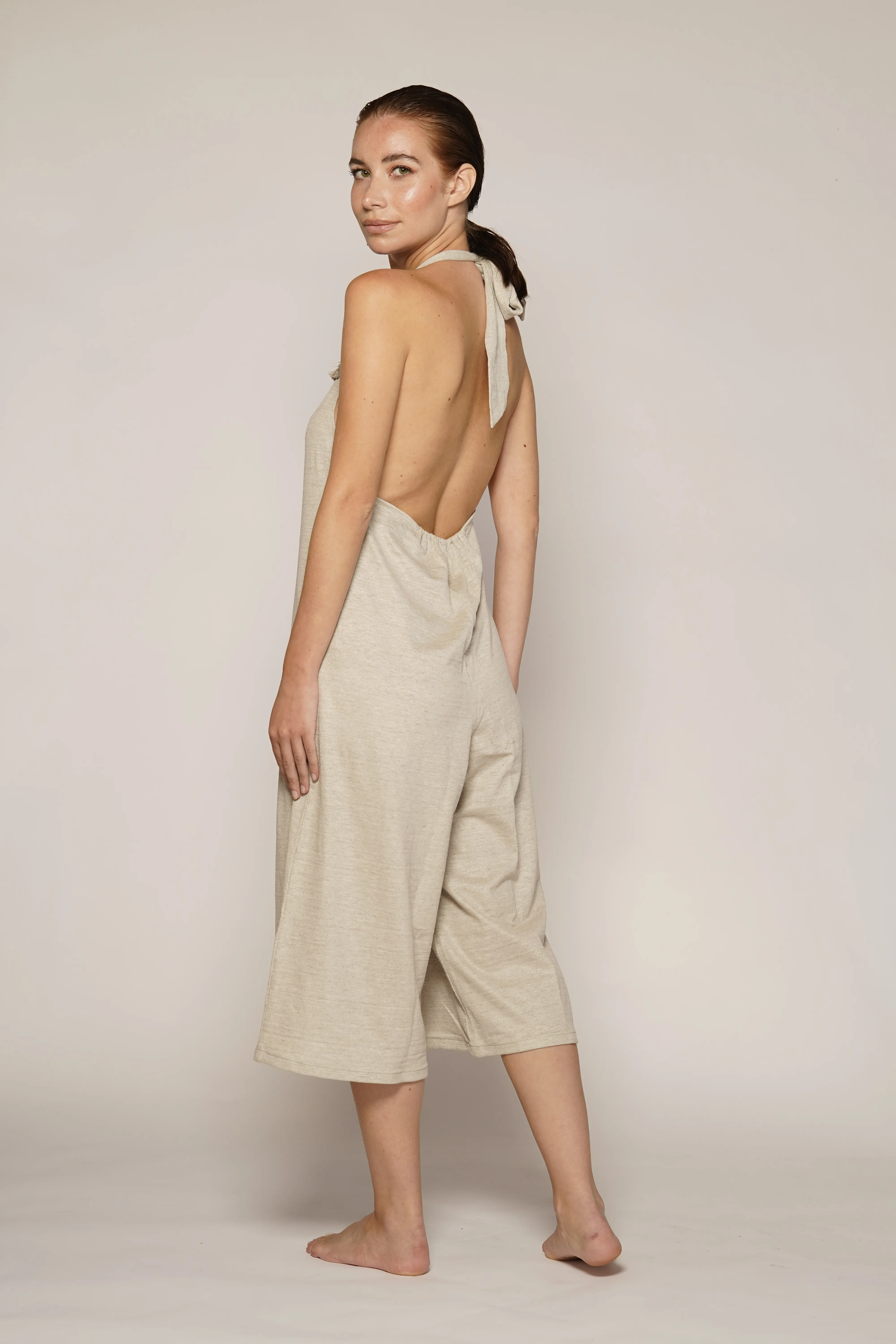 Le Chiappette  ---------    ------------Tuta in lino con frange lurex 