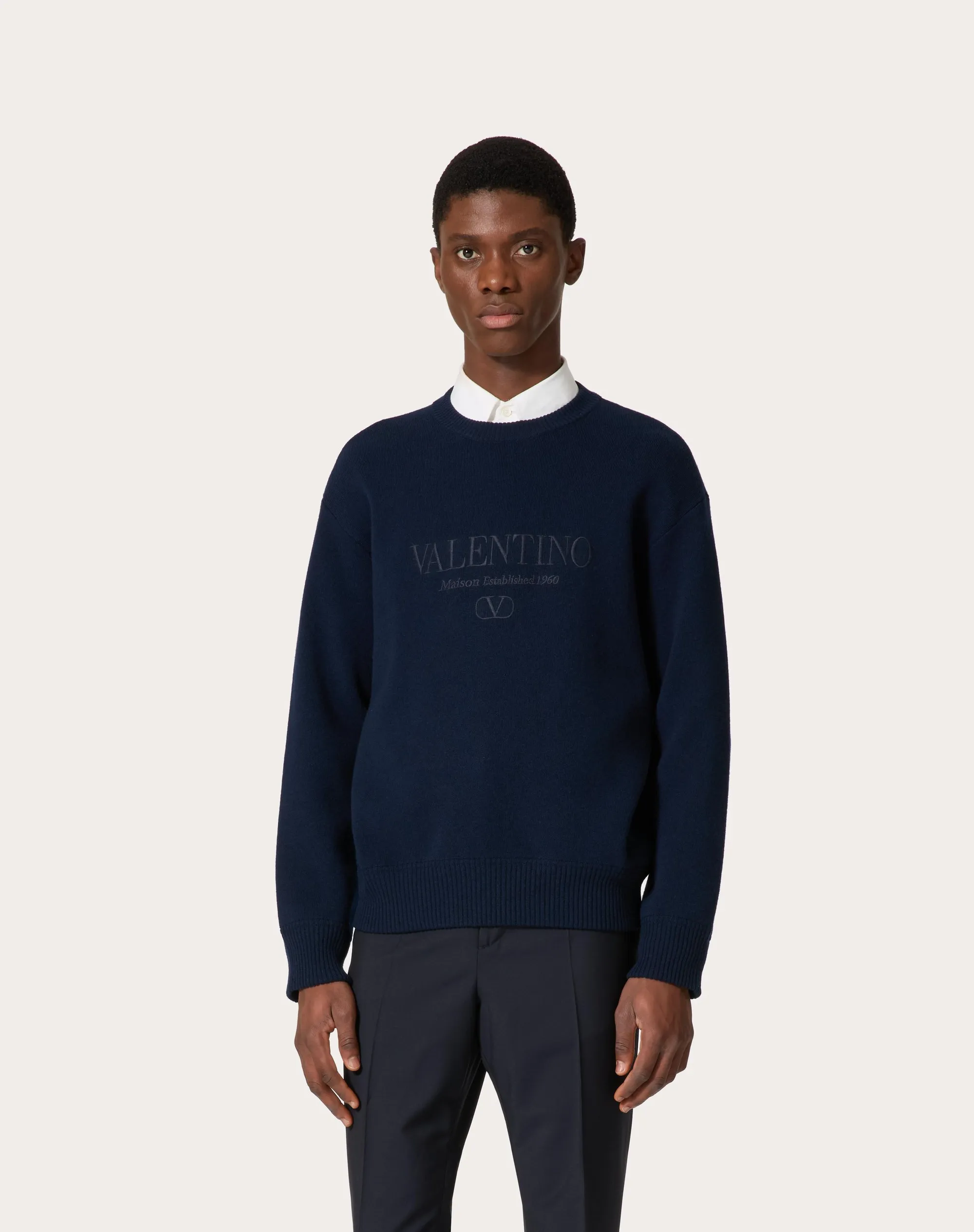 MAGLIONE GIROCOLLO IN LANA CON RICAMO VALENTINO