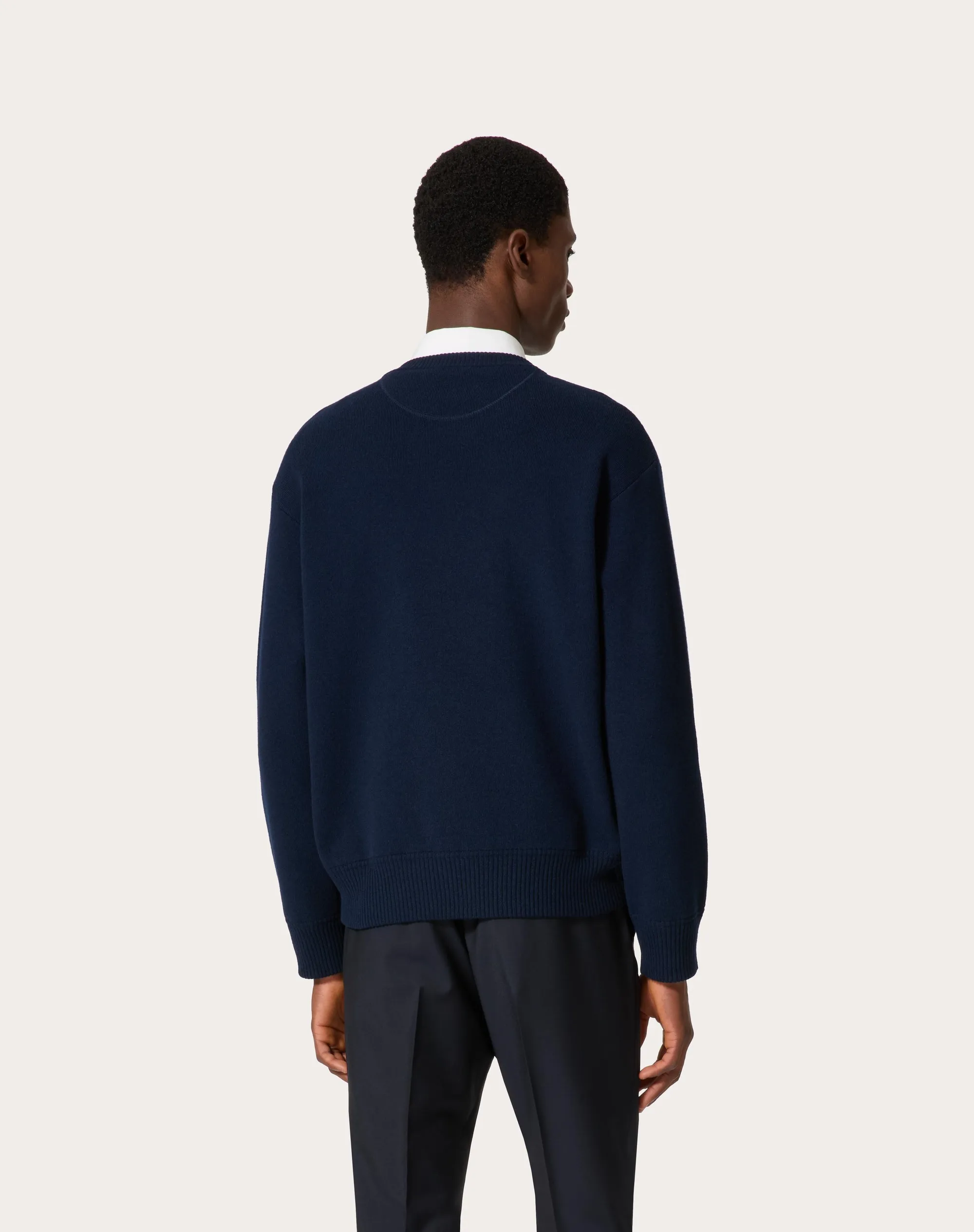 MAGLIONE GIROCOLLO IN LANA CON RICAMO VALENTINO