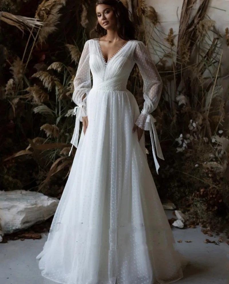 Principessa Boho Abiti da sposa 2022 Scollo a V maniche lunghe Modern Polka Do