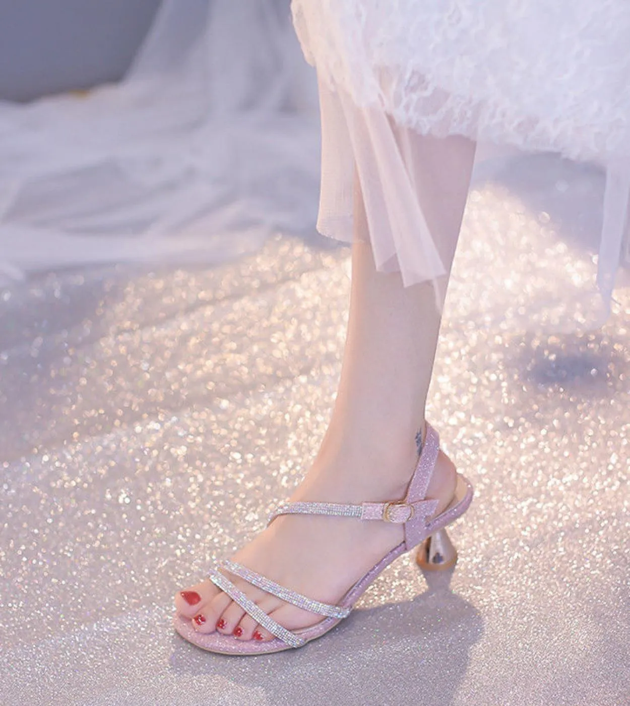 Sandali gladiatore da donna di lusso per feste Estate 2022 Scarpa con tacco strass per scarpe da donna Scarpe da donna con zeppa