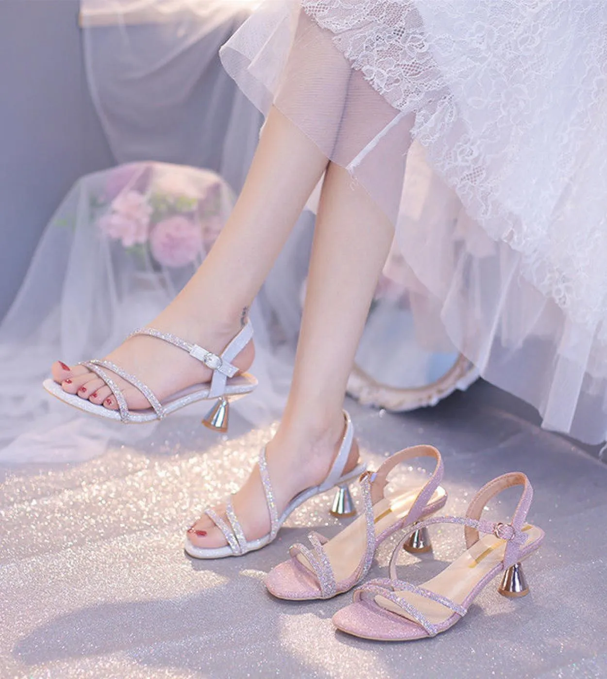 Sandali gladiatore da donna di lusso per feste Estate 2022 Scarpa con tacco strass per scarpe da donna Scarpe da donna con zeppa