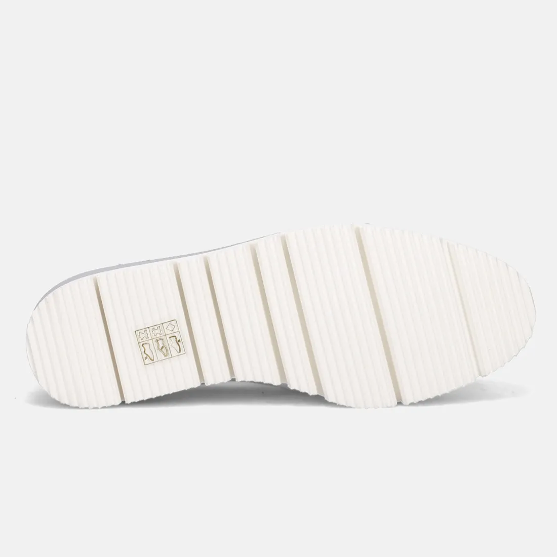 Scarpa comoda Sangiorgio bianca e argento con frangia e nappine