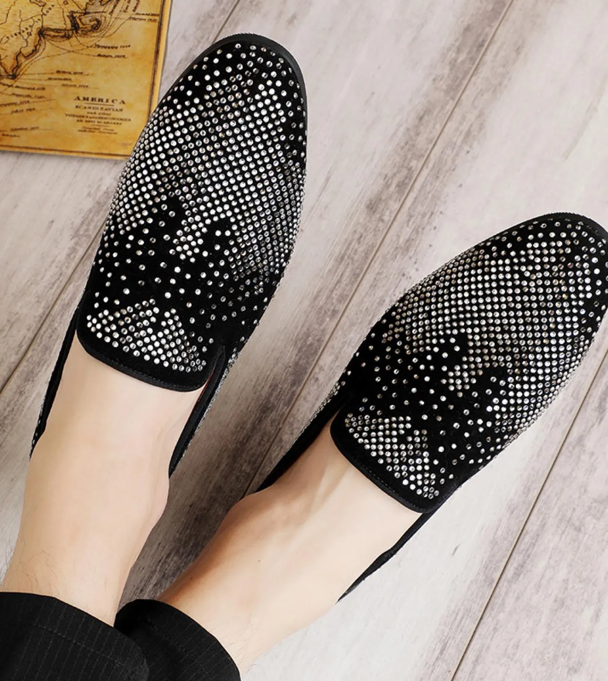Scarpe da festa da uomo alla moda Gregge traspirante Casual Mocassini da marea da uomo Bling strass Nightclub Designer Zapatos