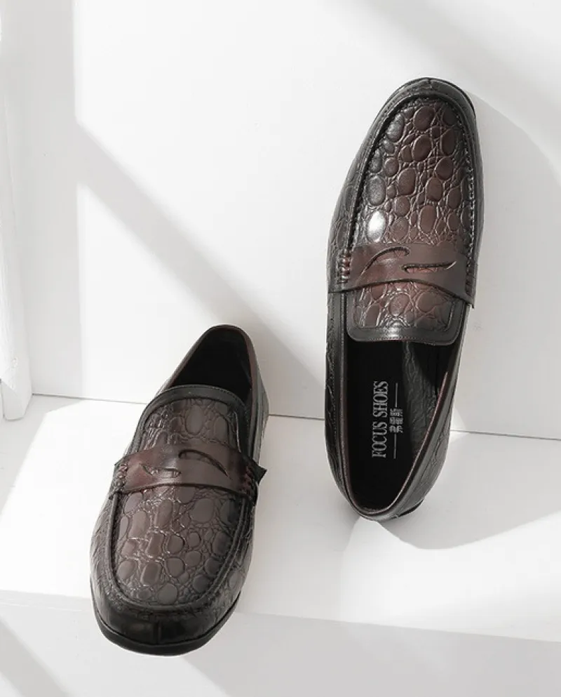 Scarpe da uomo Primavera Estate Autunno Moda Mocassini Scarpe da uomo Classic Brand High Qualityluxury Cow Leather Drive Boat Sh