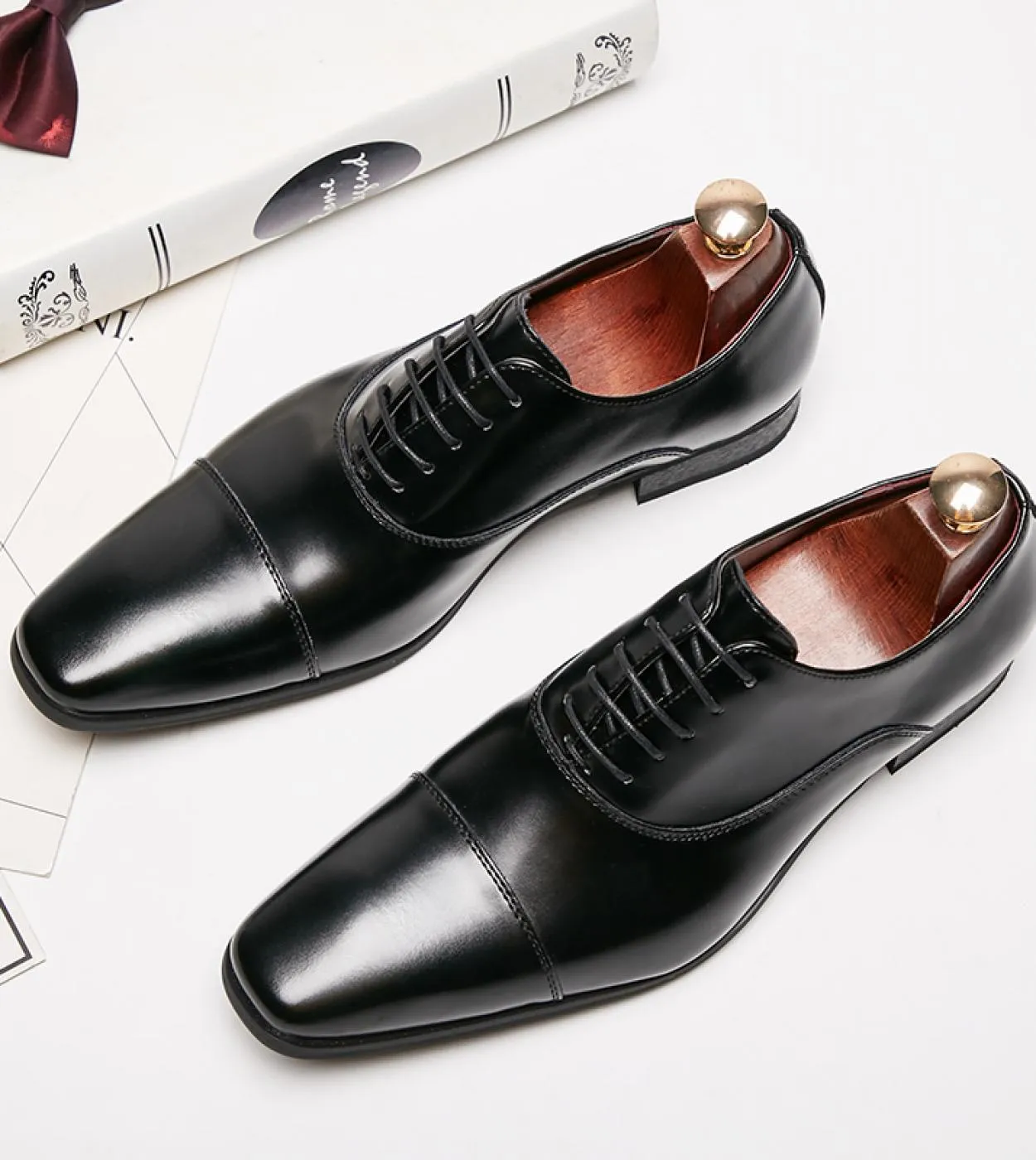 Scarpe da uomo stringate in vera pelle Oxford da uomo fatte a mano di lusso Scarpe da uomo formali da uomo daffari in stile bri
