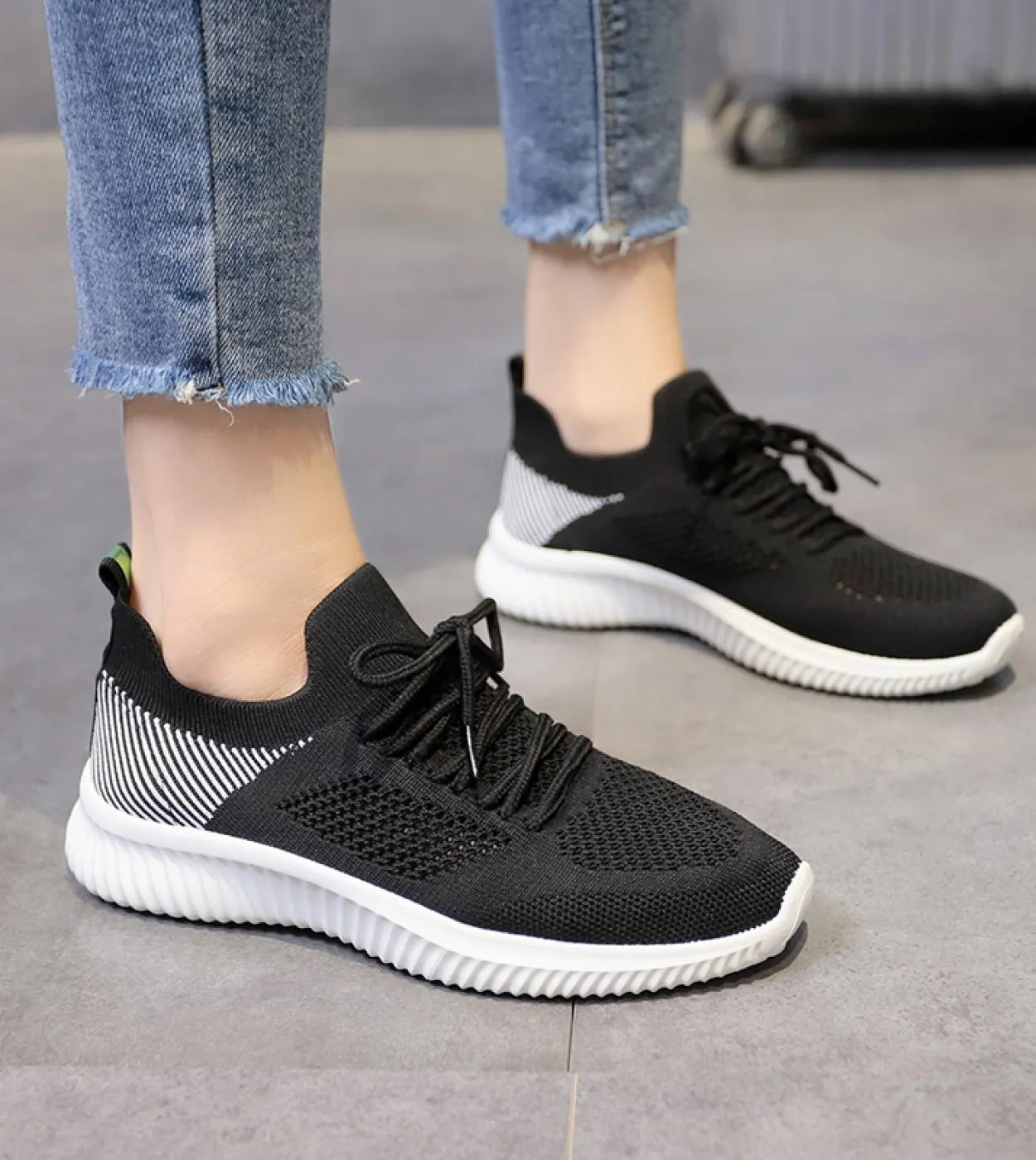 Scarpe estive da donna Sneakers Scarpe da corsa traspiranti in mesh leggero Scarpe da ginnastica casual da donna Allenamento pri