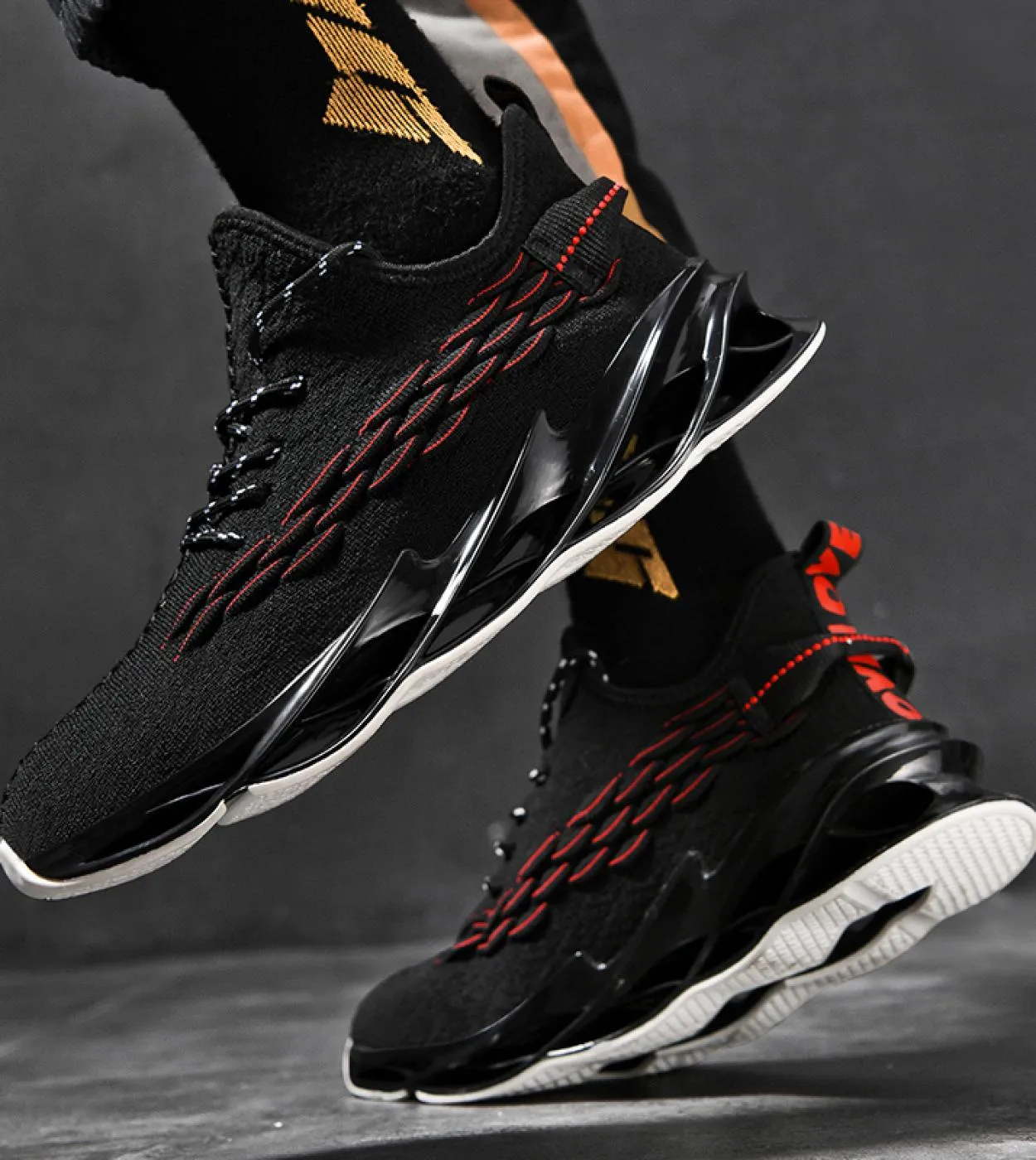 Scarpe Uomo Sneakers Uomo Casual Uomo Scarpe Tenis Scarpe di lusso Trainer Race Scarpe traspiranti Moda Mocassini Scarpe da cors