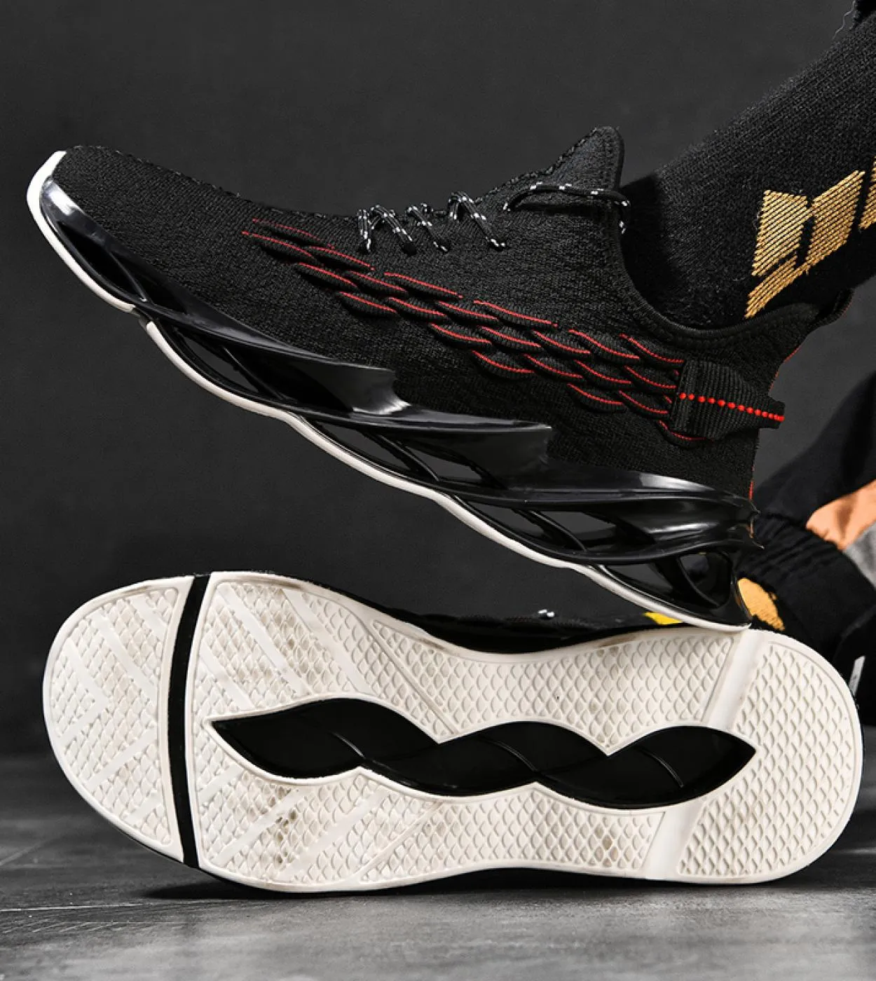 Scarpe Uomo Sneakers Uomo Casual Uomo Scarpe Tenis Scarpe di lusso Trainer Race Scarpe traspiranti Moda Mocassini Scarpe da cors
