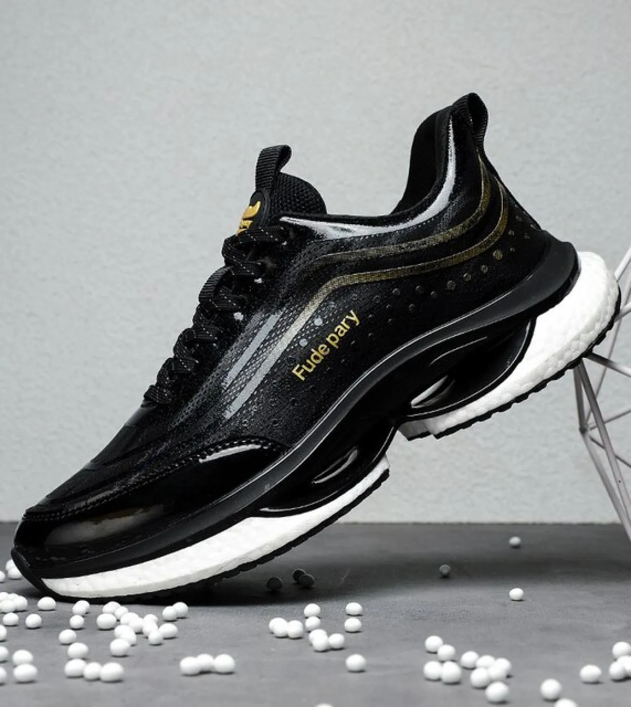 Scarpe Uomo Sneakers Uomo Uomo Scarpe casual Tenis Scarpe di lusso Trainer Race Scarpe traspiranti Moda Mocassini Scarpe da cors