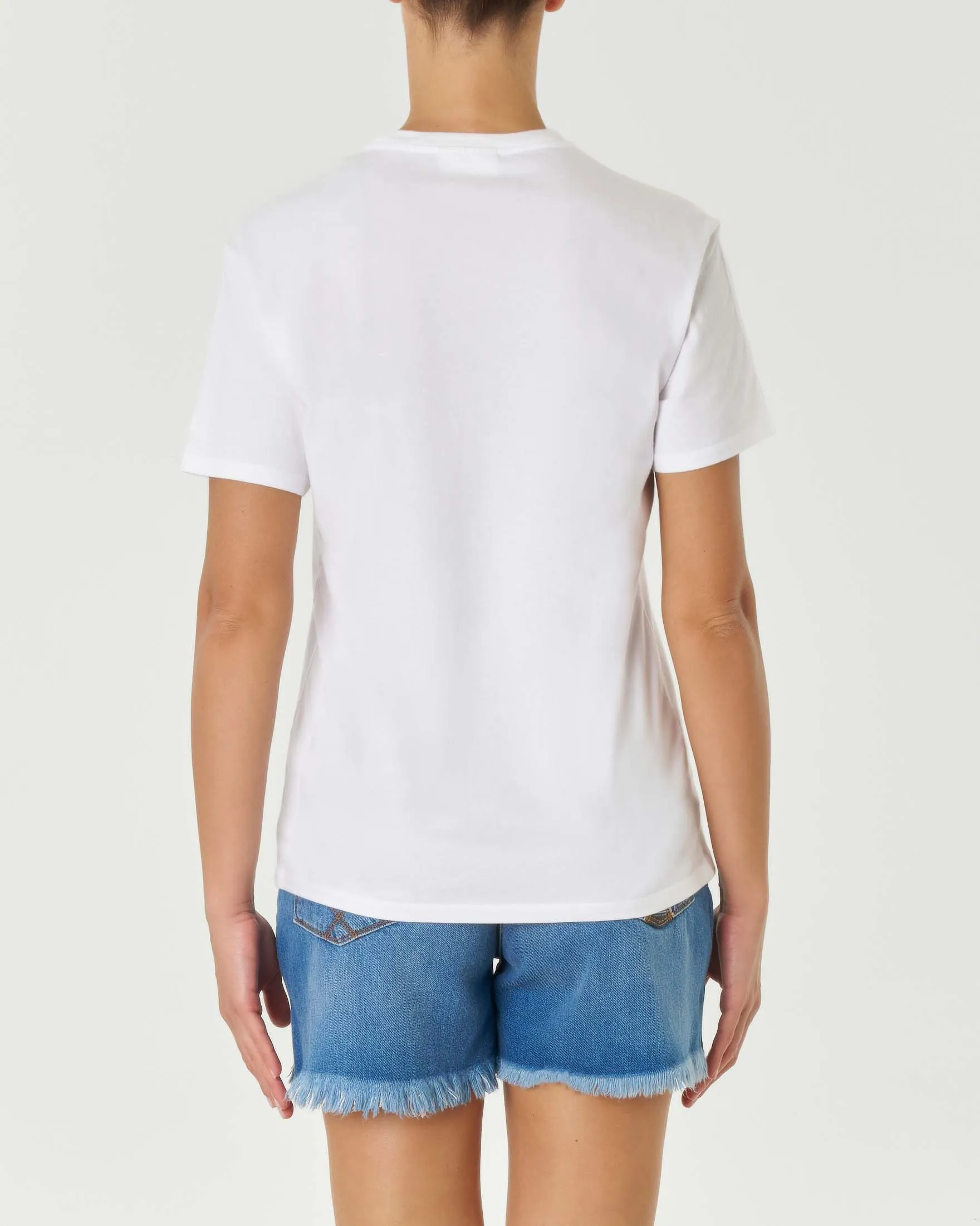 T-shirt bianca in puro cotone con scritta azzurra 'Capri Habituè' ricamata sul petto