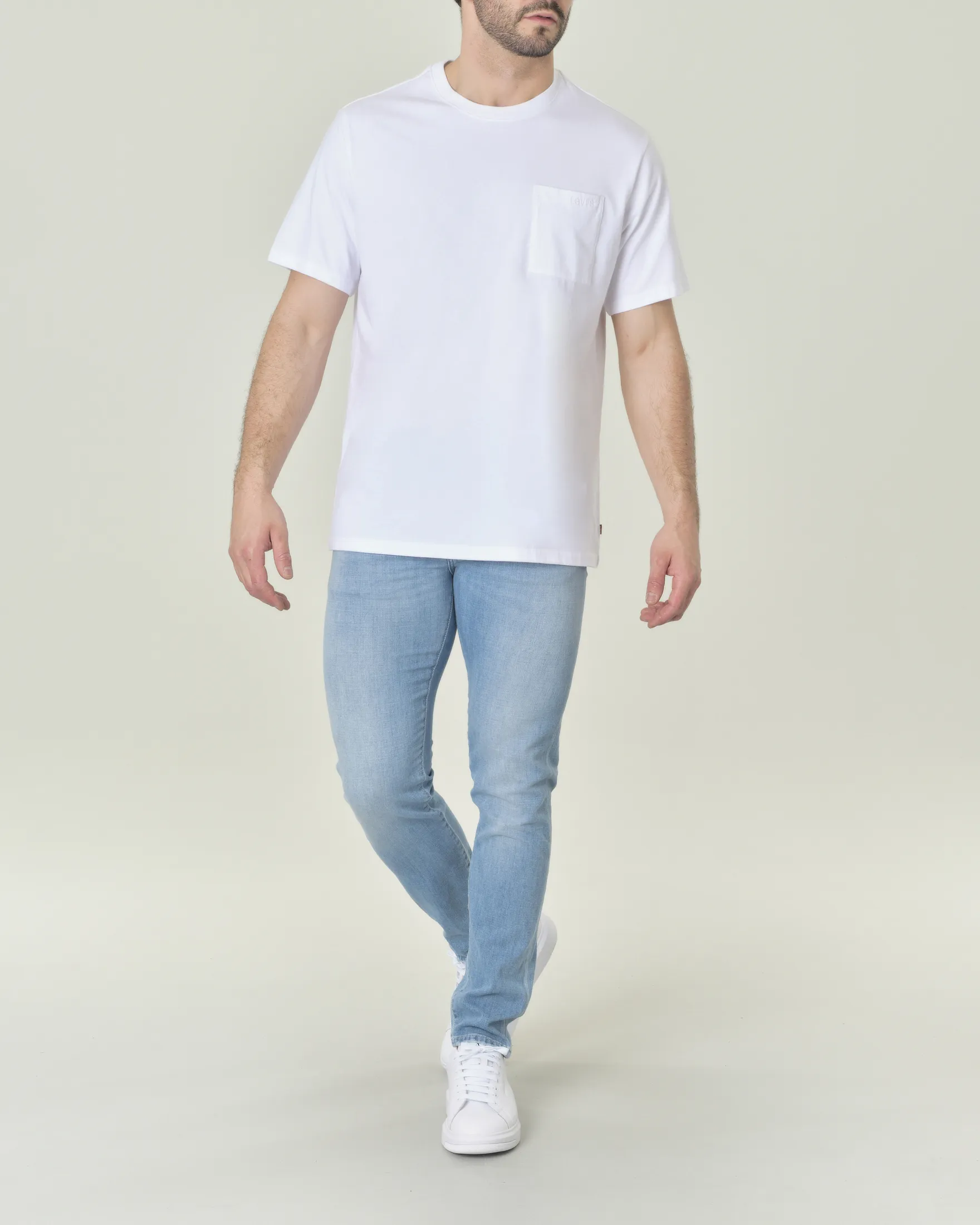 T-shirt bianca mezza manica in puro cotone relaxed fit con taschino applicato al petto