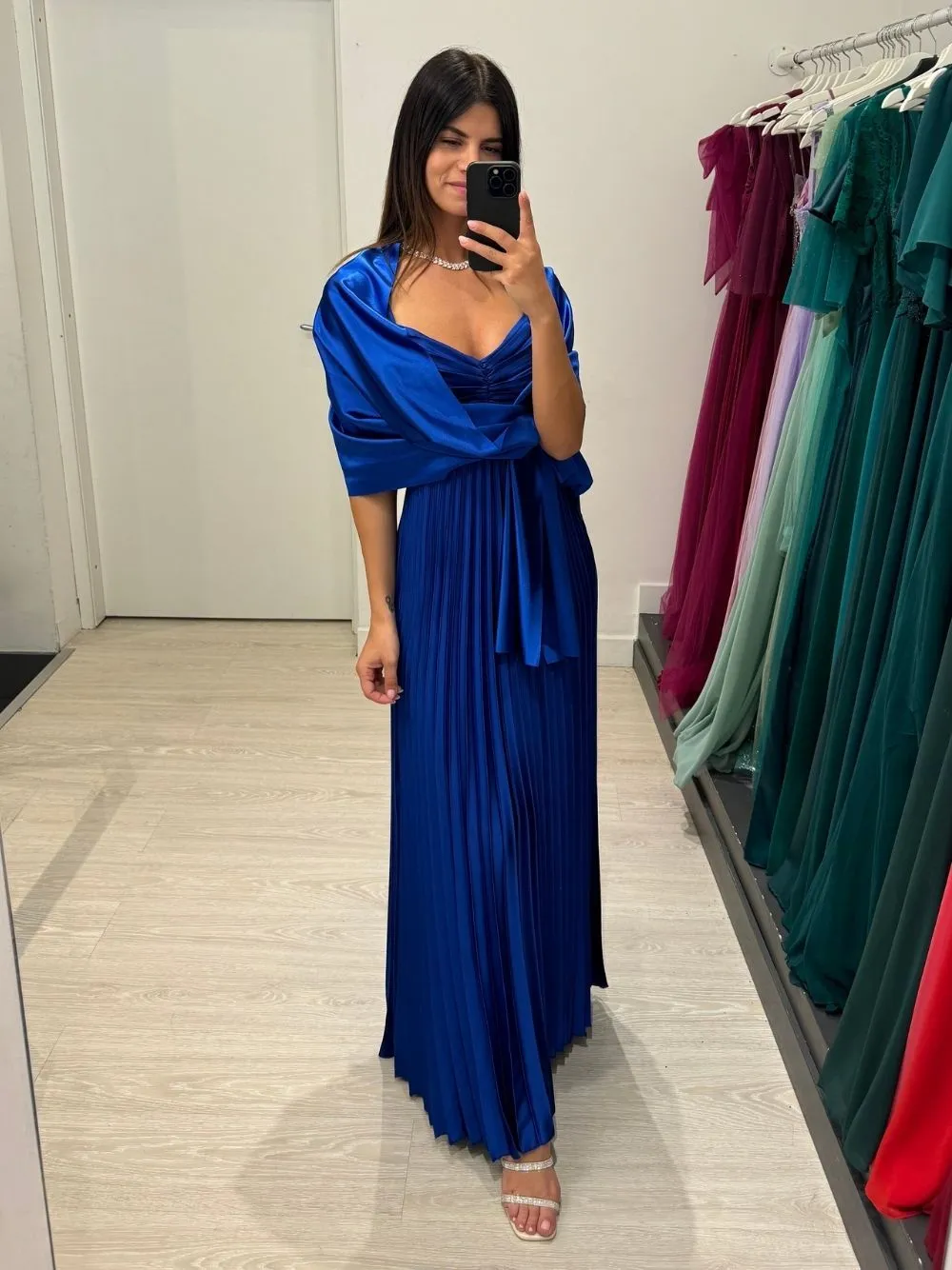 Vestito lungo plisse fiocco dietro