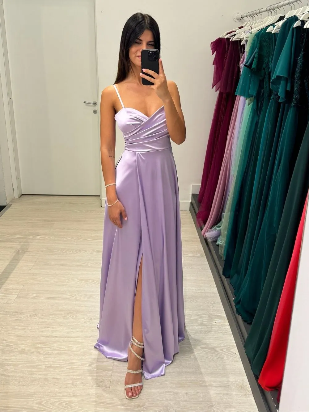 Vestito lungo scollo incrociato morbido