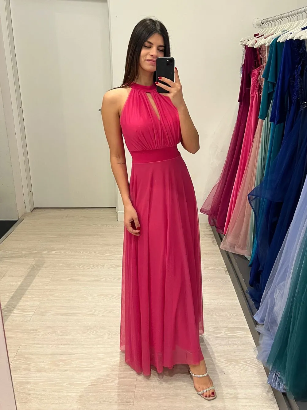 Vestito lungo tulle scollo americano