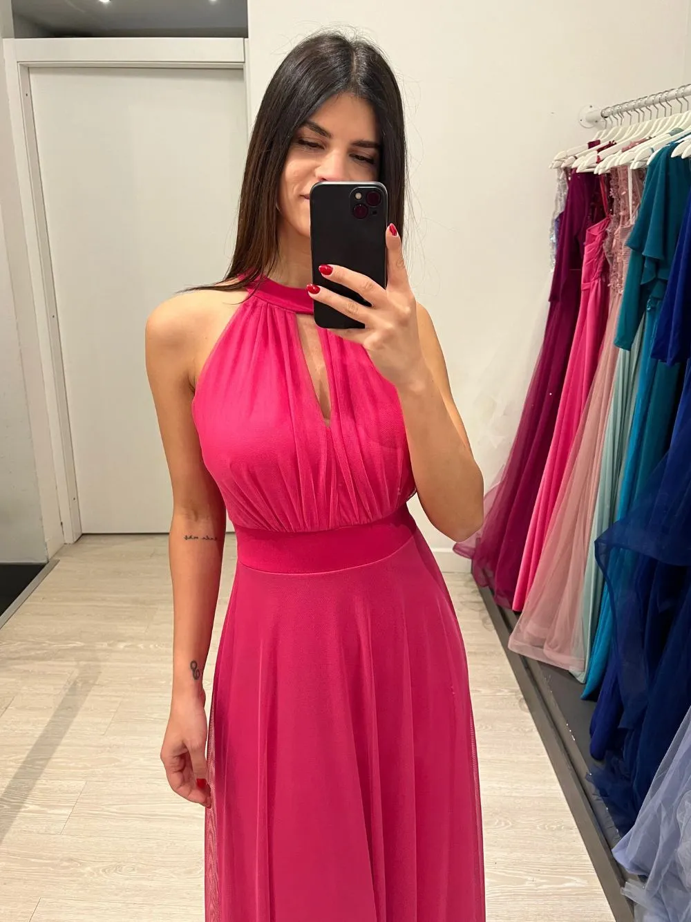 Vestito lungo tulle scollo americano