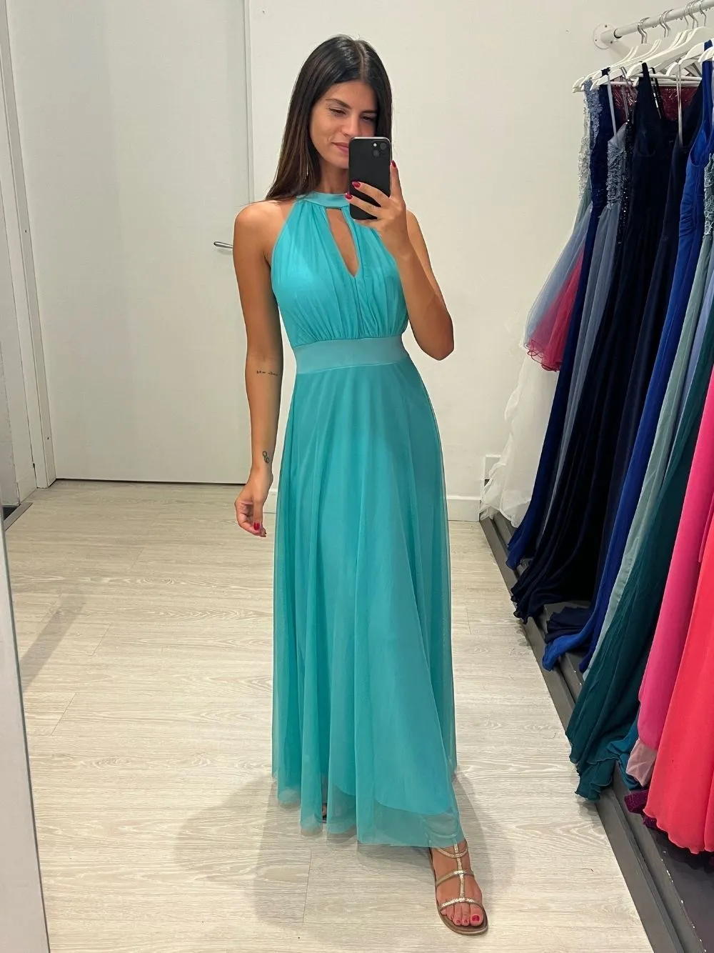 Vestito lungo tulle scollo americano