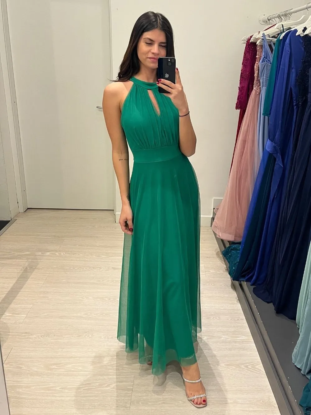 Vestito lungo tulle scollo americano