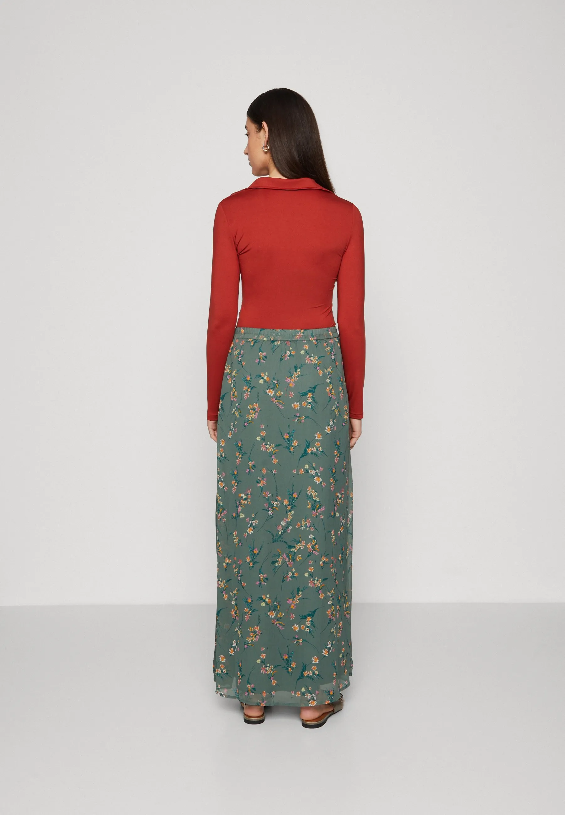 VMSMILLA SKIRT - Gonna lunga
